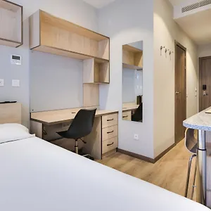  Hostal Livensa Living Feria - Sk España