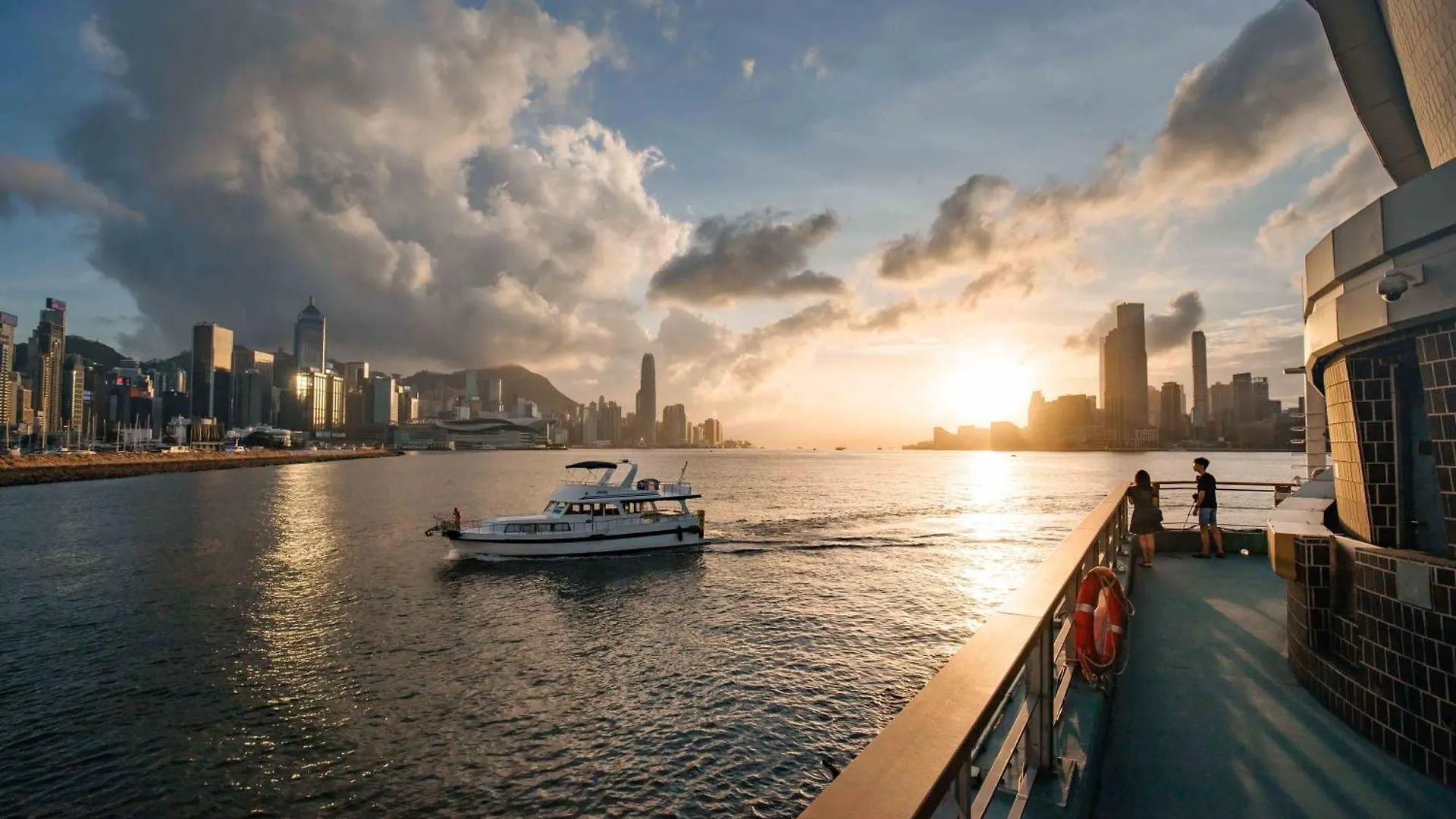 Ibis Hong Kong North Point Hotel 3*,  China