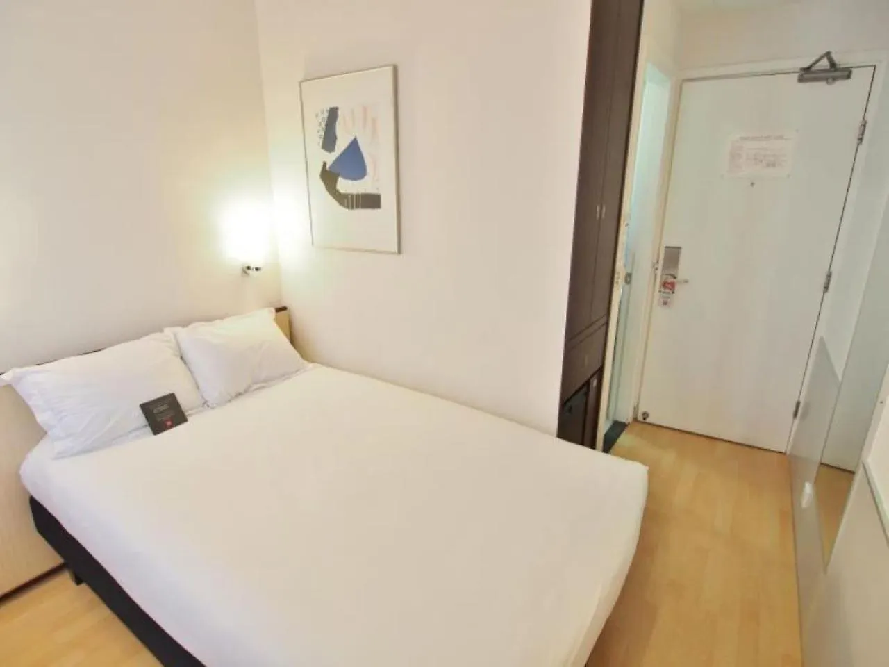 ***  Ibis Hong Kong North Point Hotel China